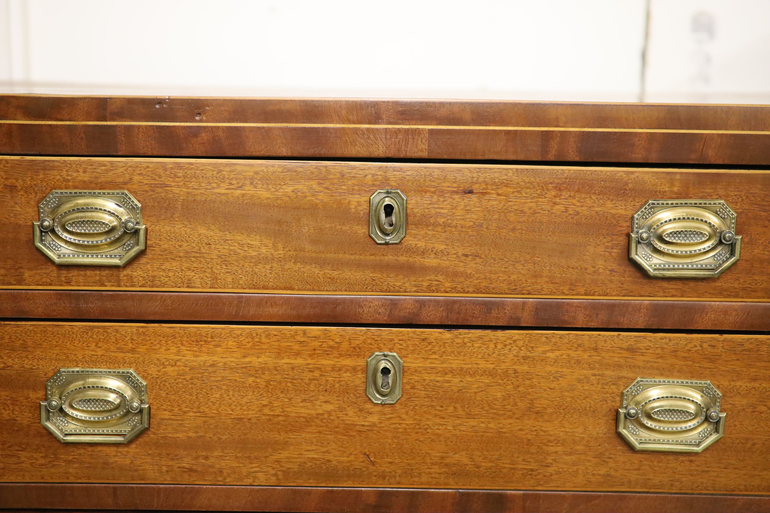 A small George IV mahogany four drawer chest, width 84cm, depth 45cm, height 82cm